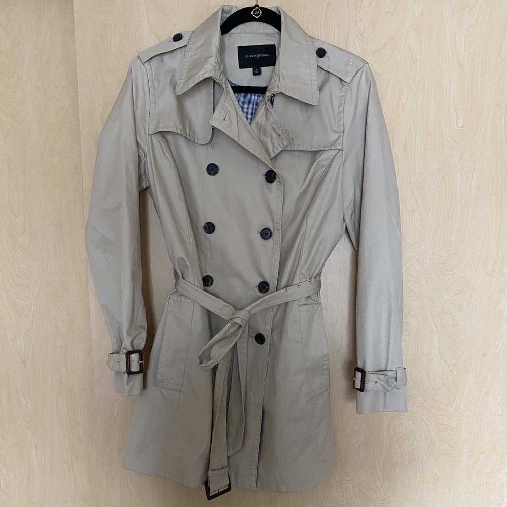Banana Republic Trench - Picture 3 of 6